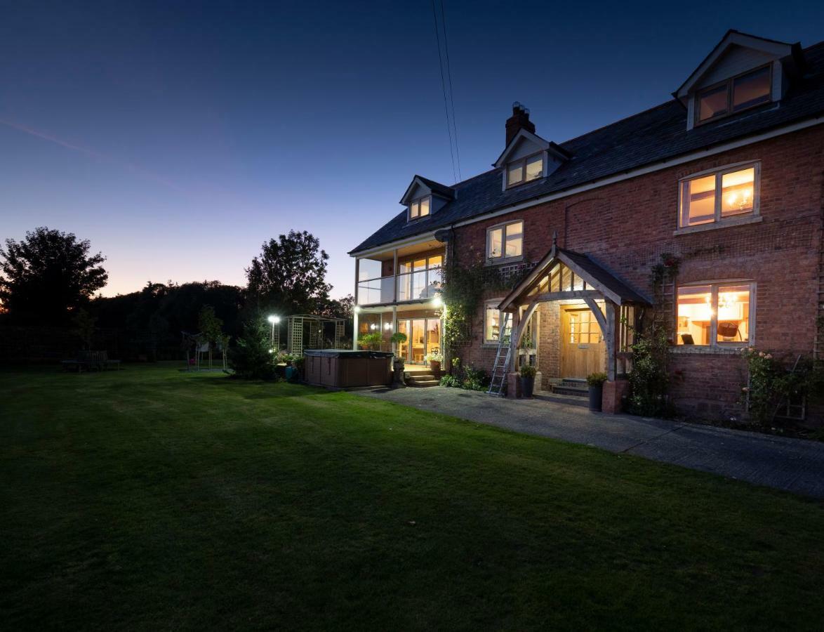 Rhyd Lydan Bed and Breakfast Newtown  Exterior foto